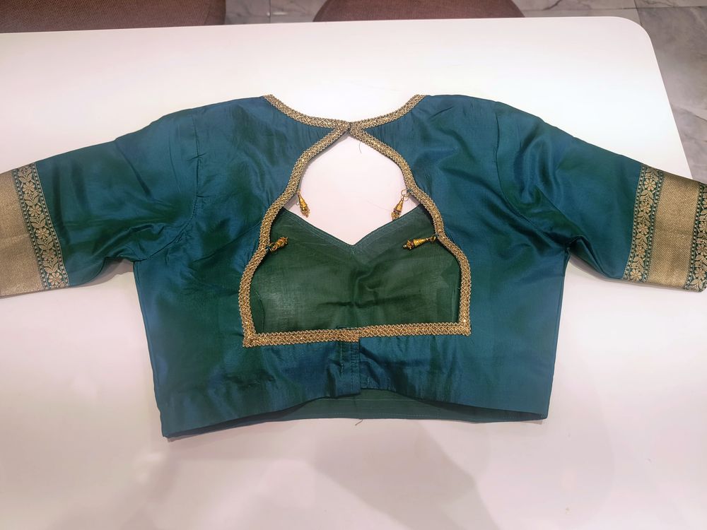 Cut-out back designer blouse – custom stitched at Aarya Fashion, Kalyani Nagar