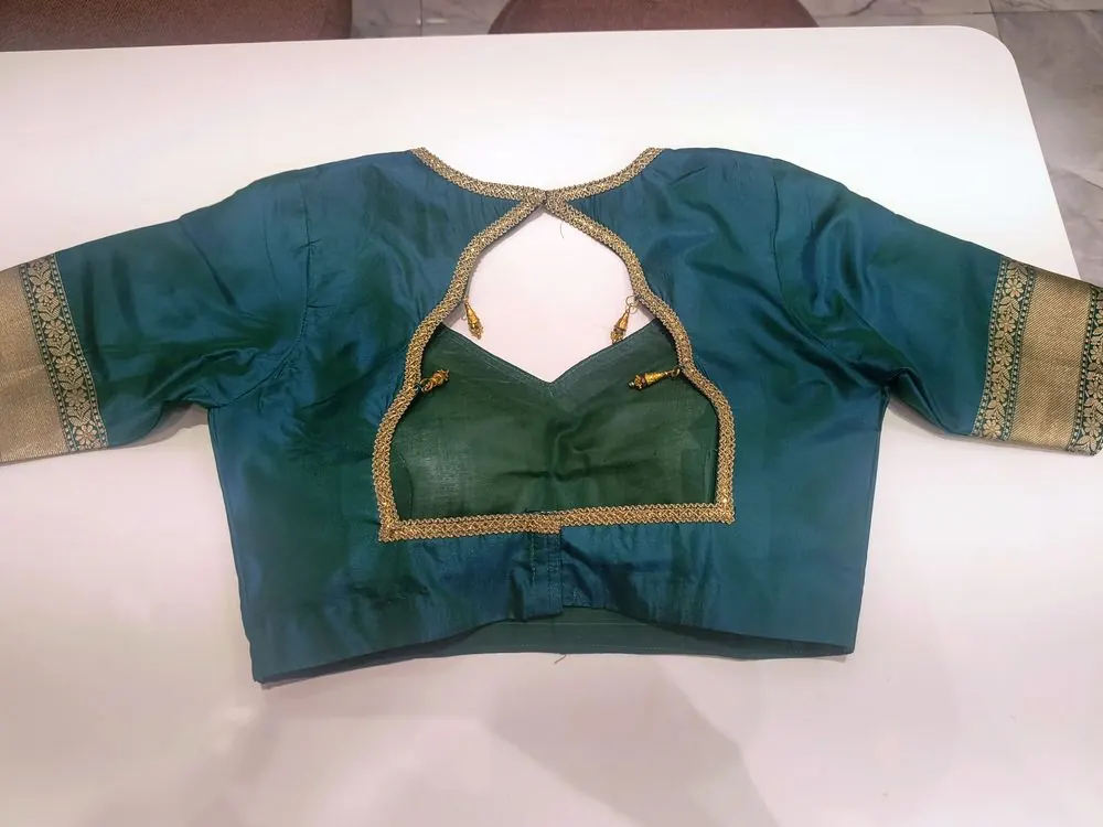 Cut-out back designer blouse – custom stitched at Aarya Fashion, Kalyani Nagar