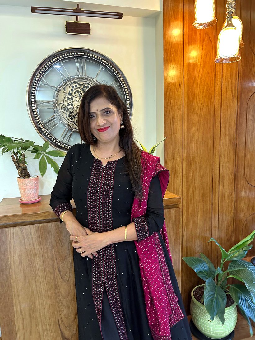 Sarita Ladhwe, Founder and Fashion Designer of Aarya Fashion Designing & Tailoring in Kalyani Nagar, Pune